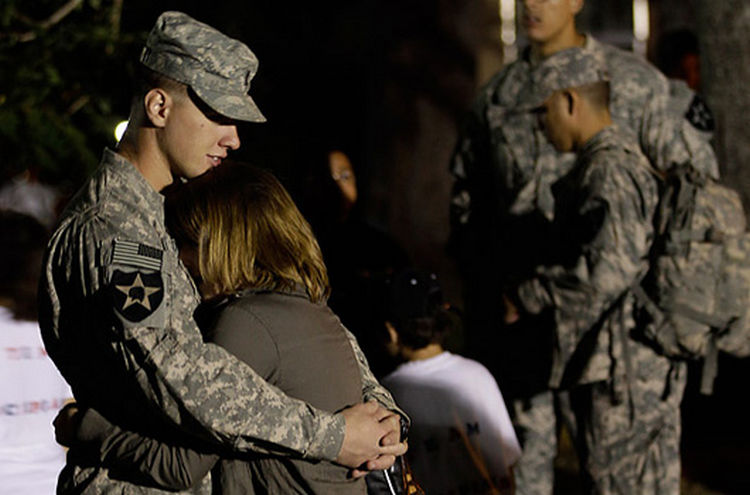 15 Soldiers Coming Home Will Make You Cry Tears Of Joy