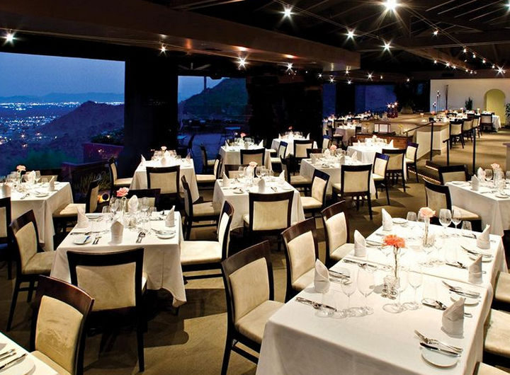 39 Amazing Restaurants With a View - Different Pointe of View in Phoenix, Arizona, USA.