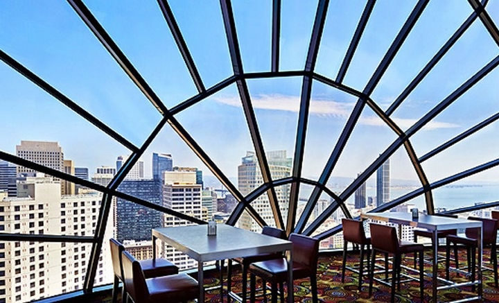 39 Amazing Restaurants With a View - The View in San Francisco, California, USA.