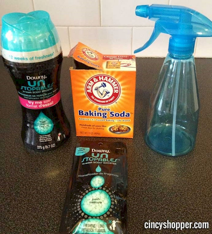 Homemade Febreze Recipe - Make homemade Febreze using only three ingredients and it will have your home smelling fresh and clean.