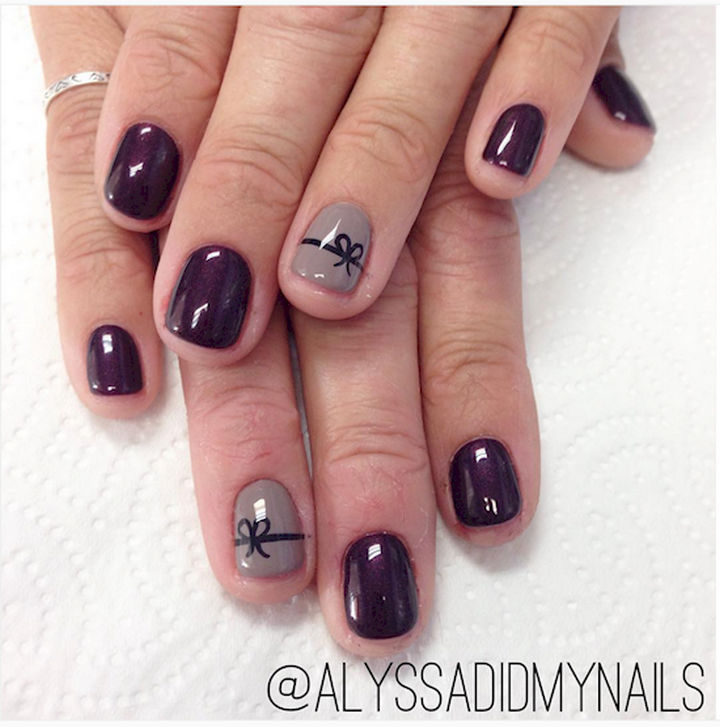 17 Bow Nail Art Designs - This mauve design is perfect for fall.