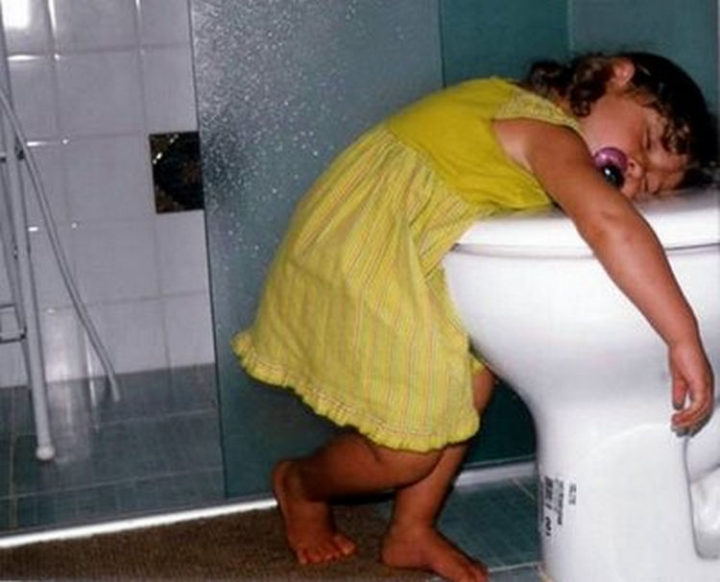25 Kids Sleeping in the Strangest Places - Potty training will have to wait.