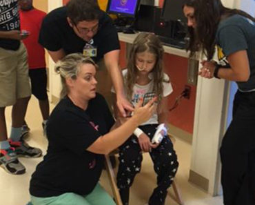 This Children’s Hospital Lets Kids Play Pokémon Go. The Results Have Kids AND Staff Smiling.