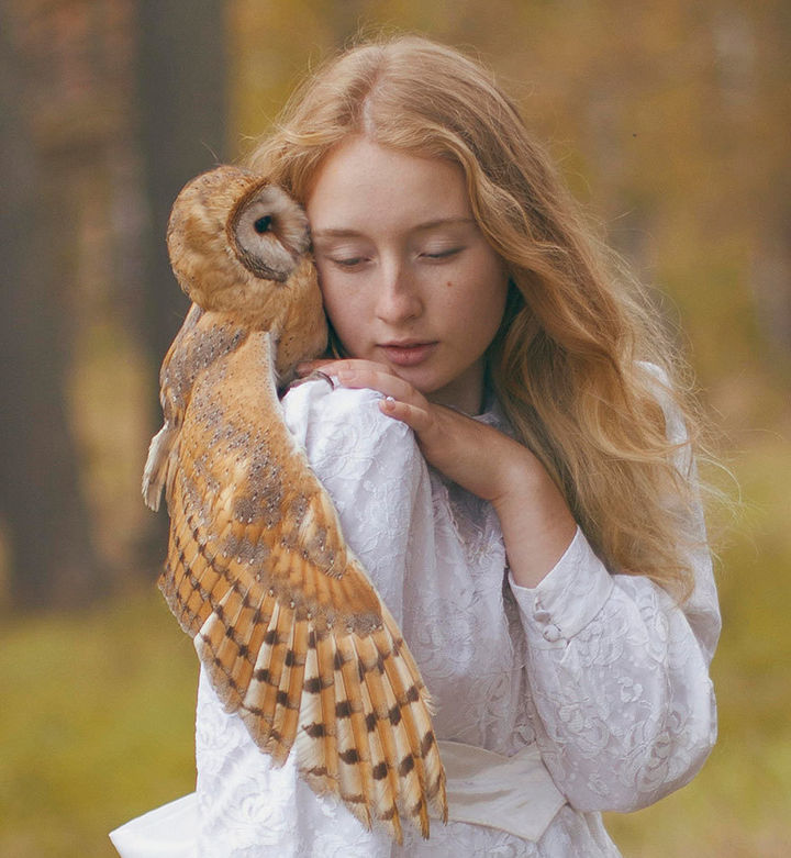Russian Photographer Katerina Plotnikova Takes Mind-Blowing Photos of Models With REAL Animals