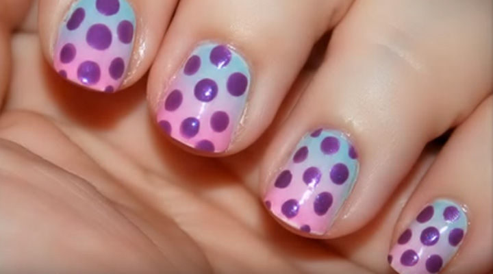 17 Gradient Nails - Smooth gradient with polka dots!