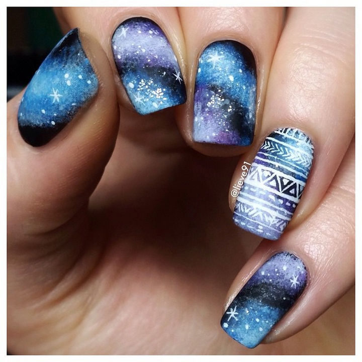 20 Matte Nails - I can't take my eyes off these matte galaxy nails.