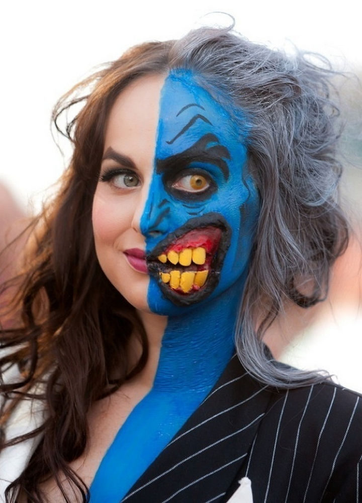 37 Scary Face Halloween Makeup Ideas - Lady Two-Face.