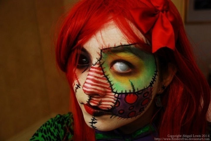 37 Scary Face Halloween Makeup Ideas - Twisted clown.