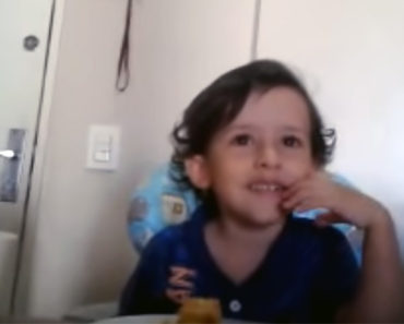3-Year-Old Boy Asks Why He Has to Eat His Seafood. His Other Question Brought His Mom to Tears…