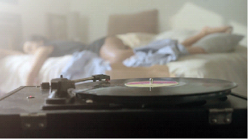 22 Relaxing GIFs - Find your happy place.