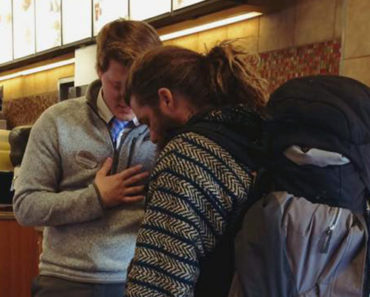 Homeless Man Asked for Table Scraps. Chick-Fil-A Manager Said ‘No’ and Did This Instead…