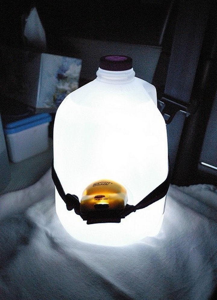 26 Simple Life Hacks - Strap a dollar store headlamp to an empty plastic jug for an instant portable lantern.