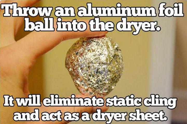 26 Simple Life Hacks - Dryer sheets are so expensive. I gotta try this!
