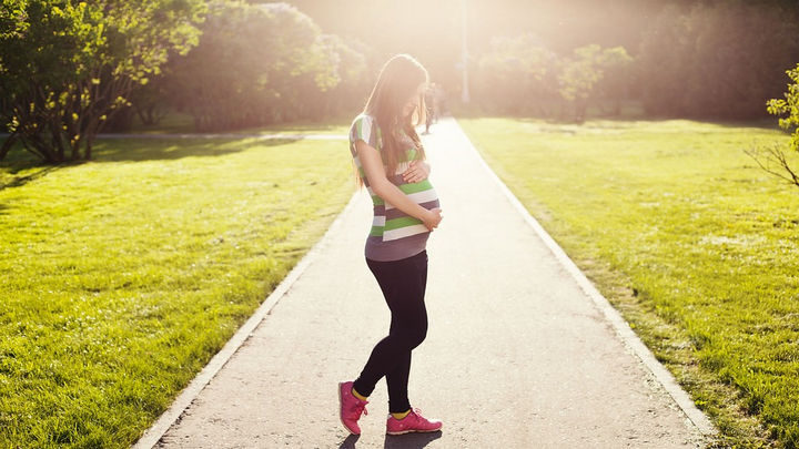 Women who consume instant ramen noodles while pregnant have higher risks of having a miscarriage.