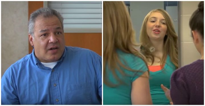 Janitor Teaches Student Girls a Brilliant Lesson About Mirror Cleaning.