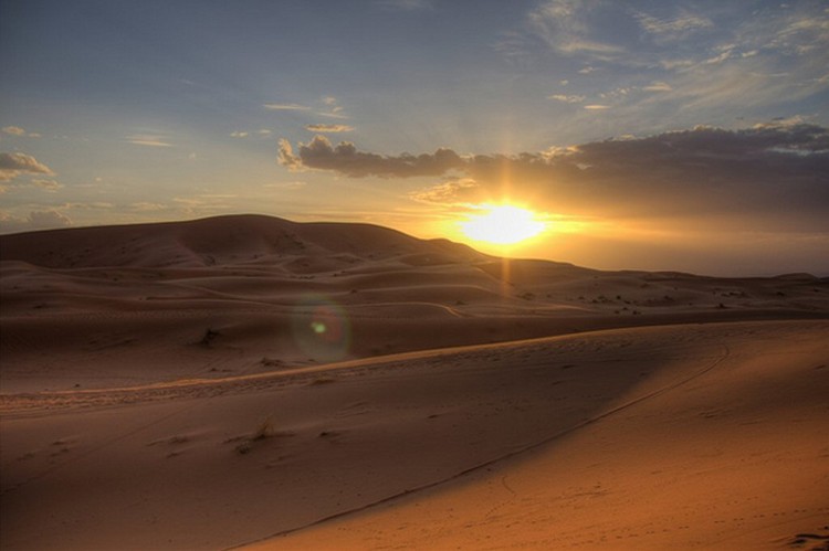 27 Beautiful Sunsets - The Sahara Desert.