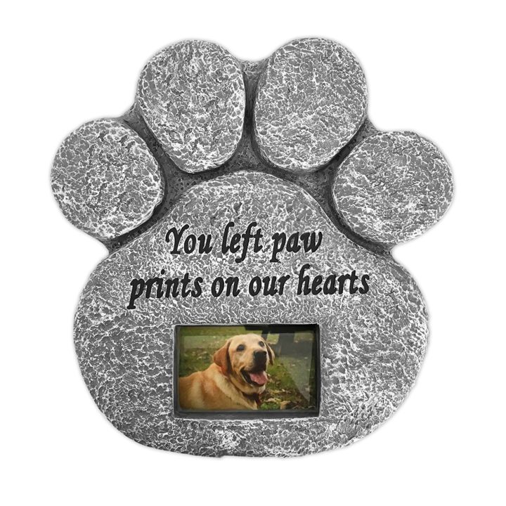9 Pet Memorial Gifts - Pet headstones and pet memorial stones make an everlasting gift to honor your pet.