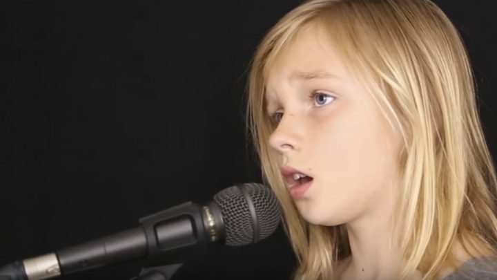 11-Year-Old Girl Sings Haunting Cover of 'The Sound of Silence'.