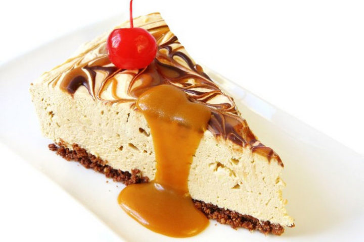 19 Delicious Cheesecake Recipes - Caramel Macchiato Cheesecake.