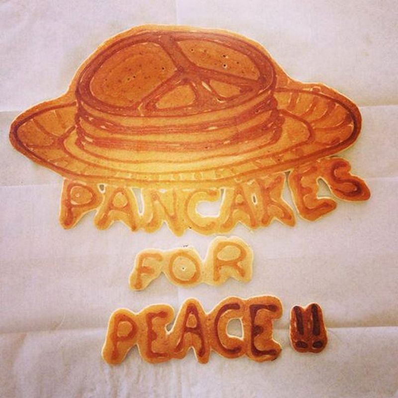 Pancake Artist Dr. Dan of Dancakes Creates Unbelievable Pancakes