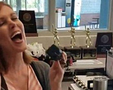 School Receptionist Sings Stunning Version of ‘At Last’ on the PA System. It’s the Perfect Start to Summer!