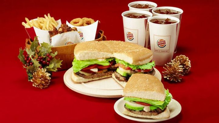 19 Ridiculous But Real Fast Food Items - Burger King Pizza-Size Burger.