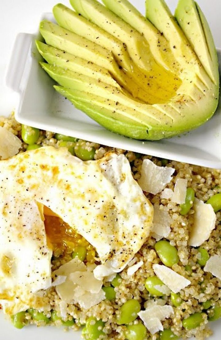 25 Healthy and Delicious Vegetarian Recipes - Quinoa with Edamame, Parmesan and Egg.