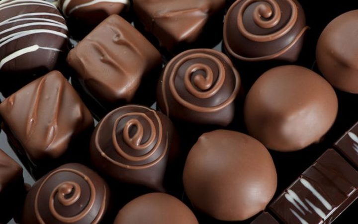 25 Facts About Chocolate - Chocolate helps control bacteria in your mouth and prevent tooth decay.
