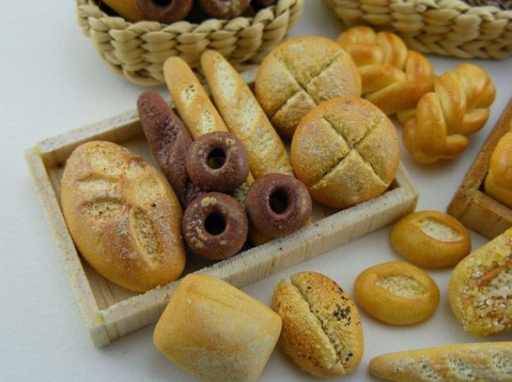 Shay Aaron Miniatures - Tiny Food (assorted breads) That is Collectible and Wearable!