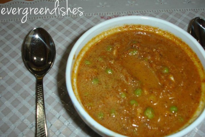 49 Indian Side Dishes - Green Peas Masala.