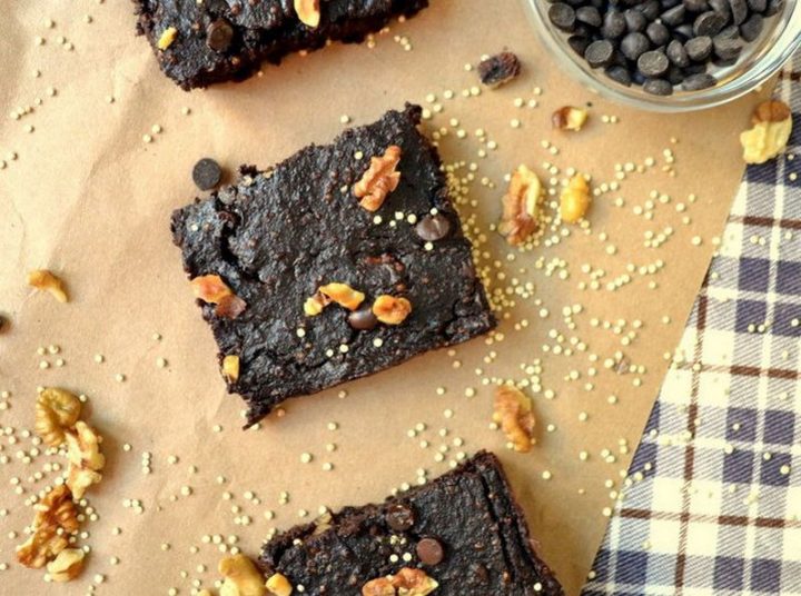 7 easy brownie recipes - Vegan Chocolate Quinoa Brownies.