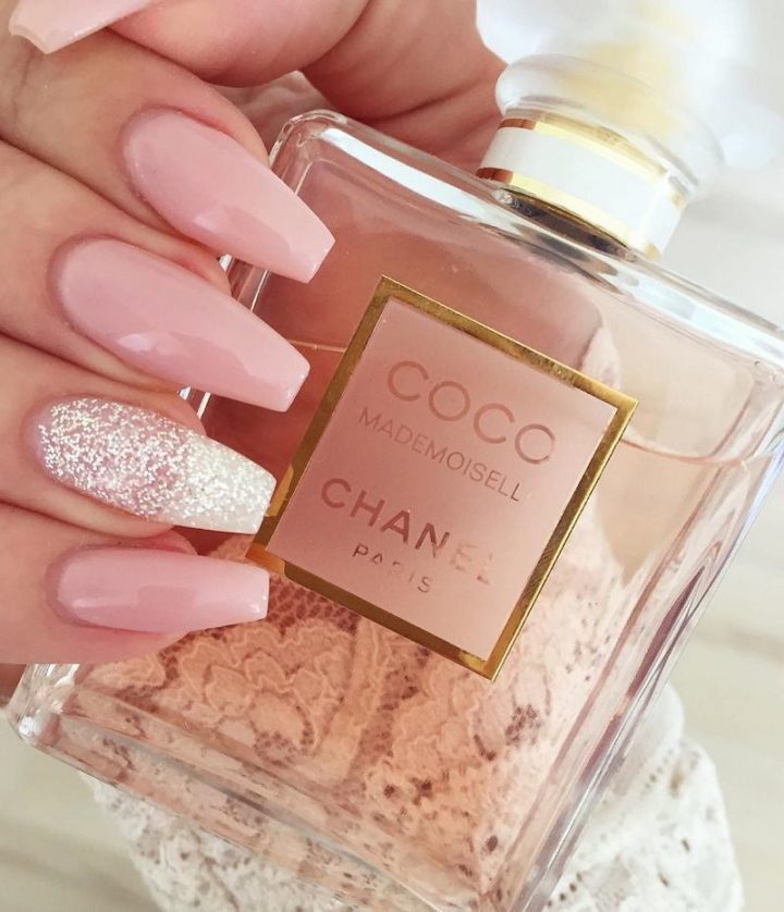 Three words: Chiq pink nails.