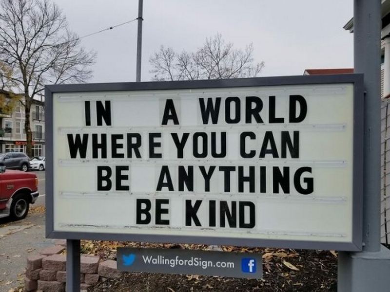 27 Wallingford Signs from Seattle Washington's Funniest Gas Station