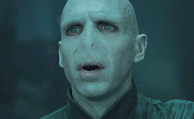 Why doesn’t Voldemort have glasses? Nobody nose. 