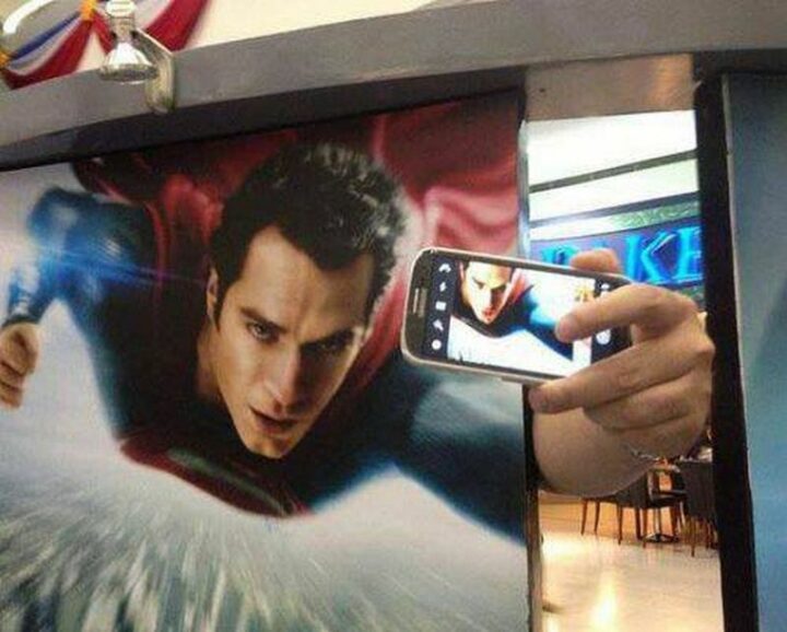 "Best 'Selfie' ever, Clark Kent style."